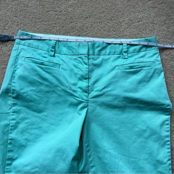 Lands’ End Women’s Green Fit 2 Bermuda Shorts - Size 6 - VGUC - Stretch - Picture 9 of 9